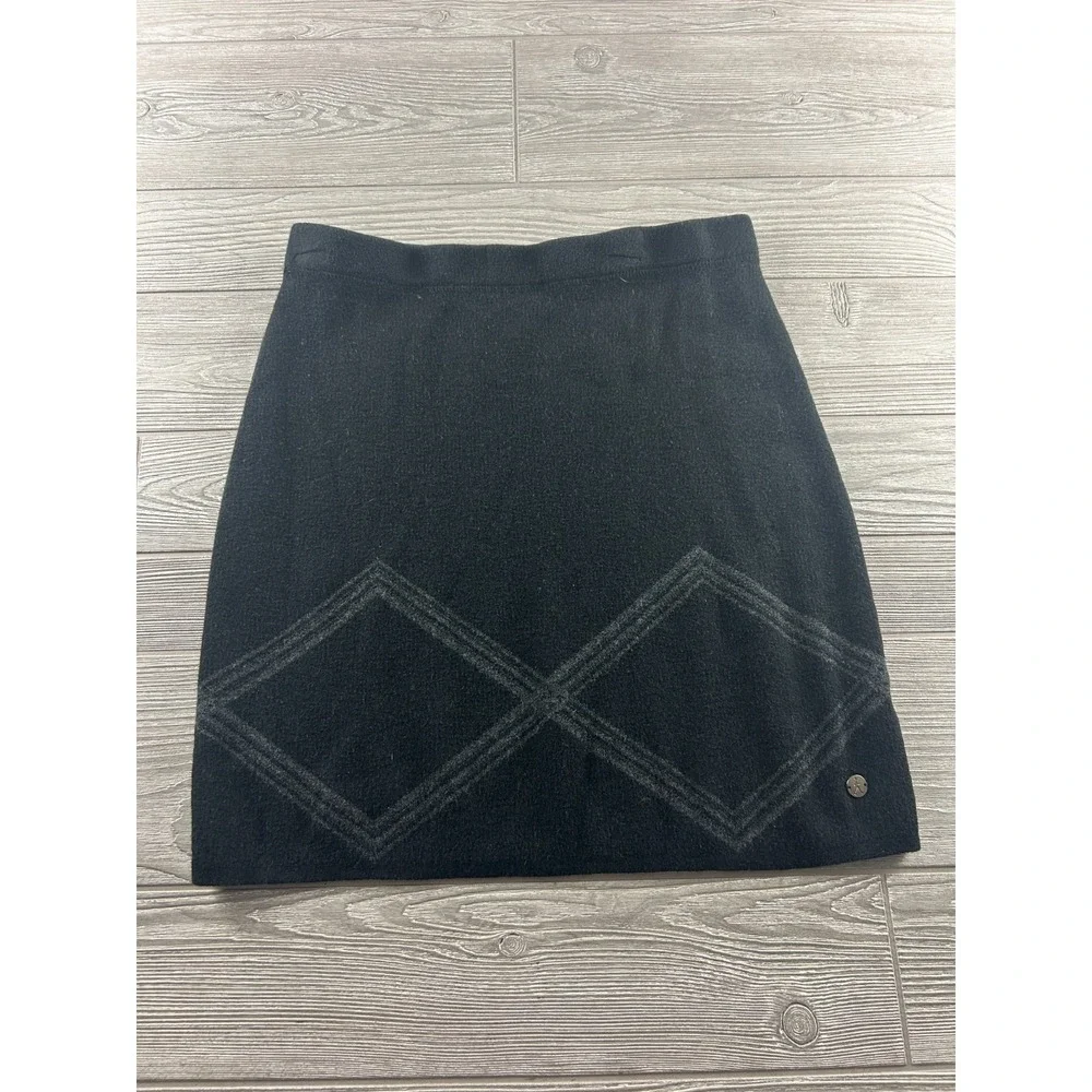 Royal Robbins Standard Fit Mini Skirt Womens M Black Wool Blend Pull On Casual